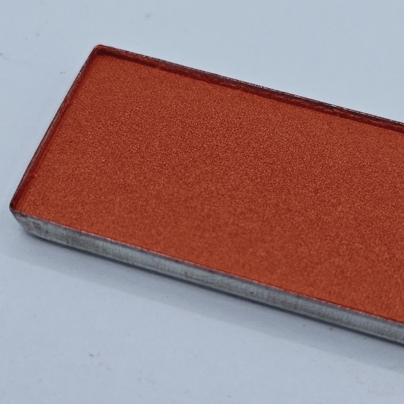 Mary Kay Hot Coral Chromafusion Cheek Powder - Picture 5 of 5